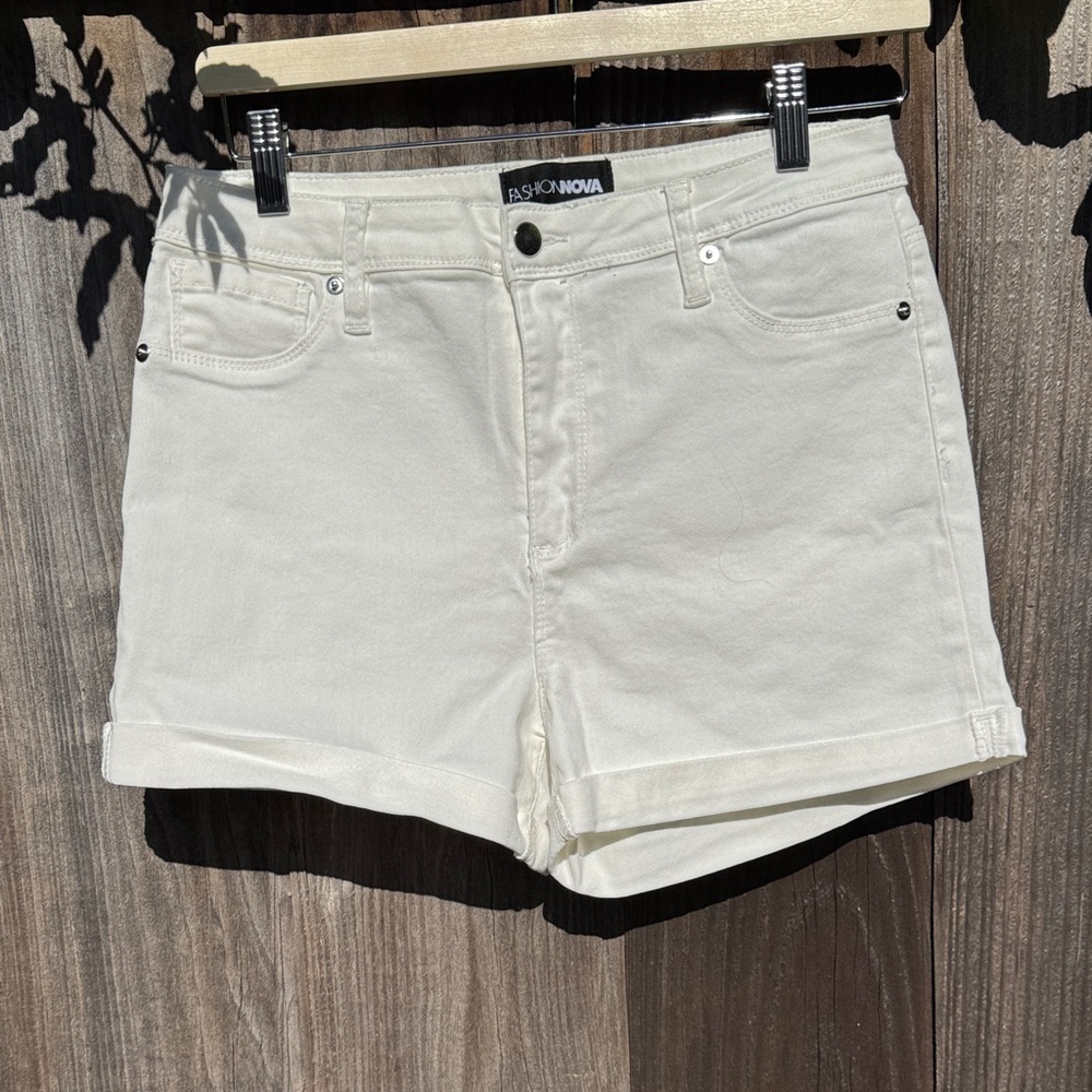 Fashion Nova Women's White Jean Shorts